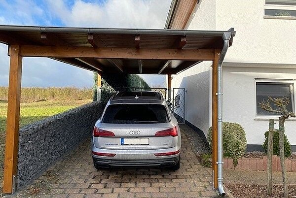 LORO-X Autokatos syöksytorvi ja liitäntä kourun vedenpoistoon